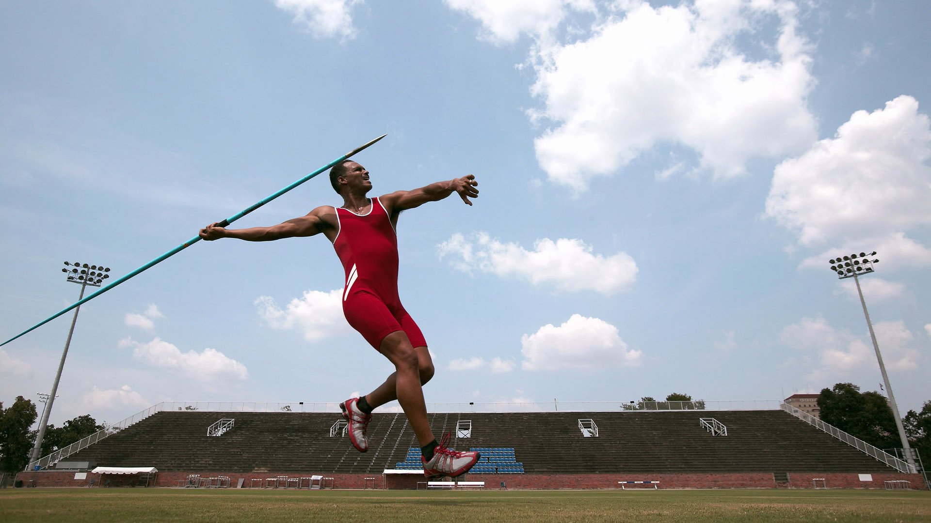 leyu sports-体育纪录片栏目覆盖多语种推进国际传播，经典体育纪录片